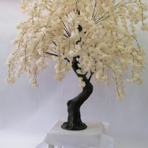 Home white leaf arch